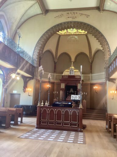 Besuch der Carlebach-Synagoge in Lübeck
